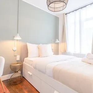Appartement Renovated 3bed 2bath, Rijsel